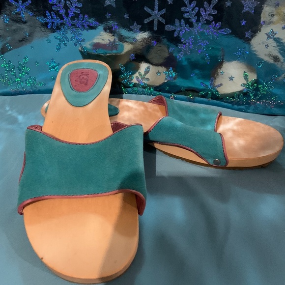 Ugg Shoes - Bright Ugg Slipper